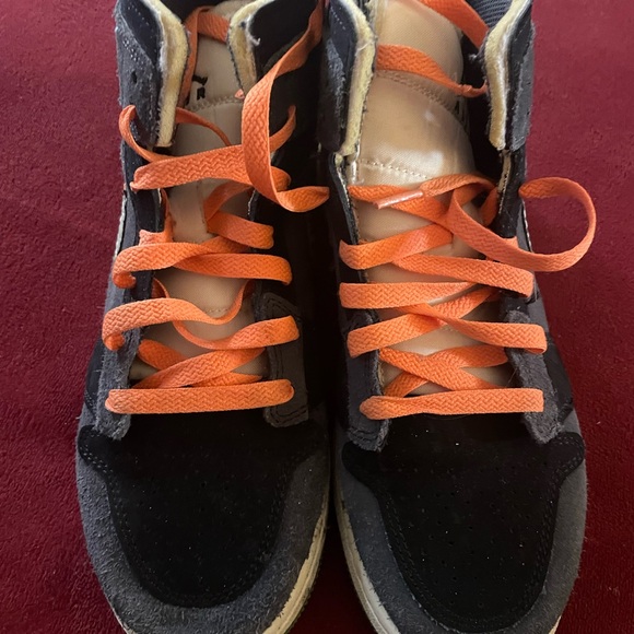 Air Jordan 1 Mid SE Craft 'Anthracite Light Olive' size 6.5y - Picture 3 of 4